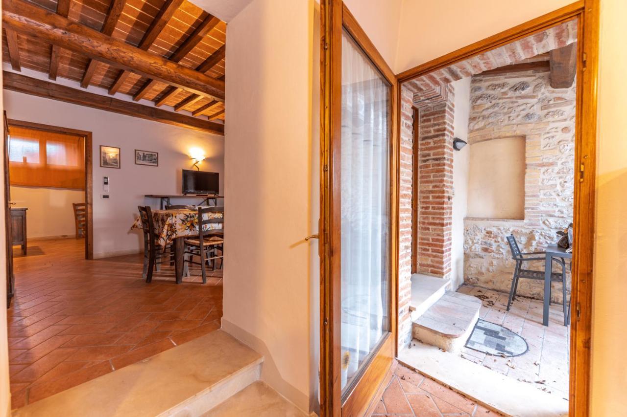 Case Vacanze Ranza, Casale Con Piscina E Relax Сан-Джиминьяно Экстерьер фото